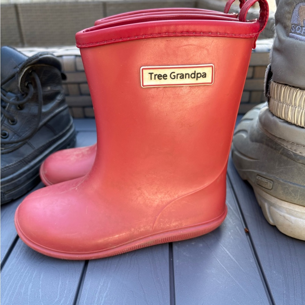 Kids Pink Rain Boots